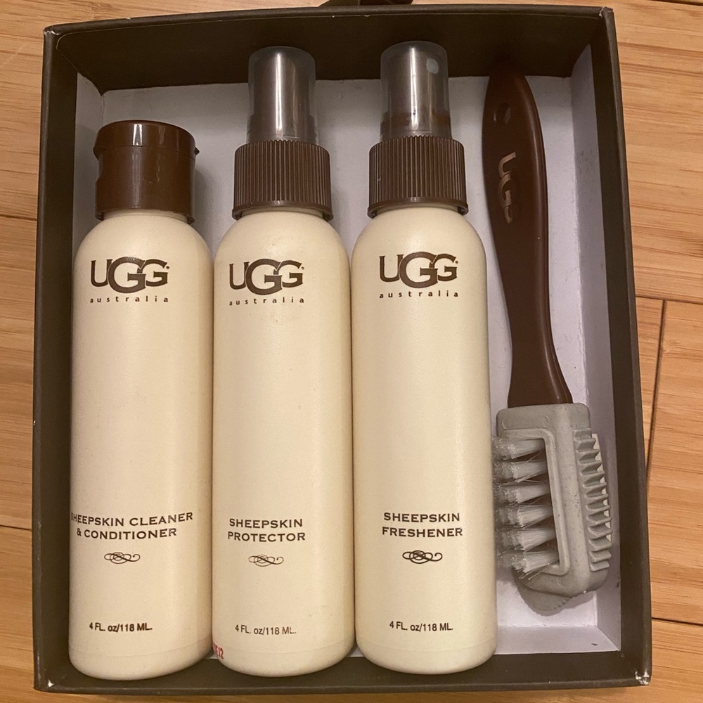 NIB UGG Boot Waterproof Protector and Cleaner Kit- keep your UGGs looking new!